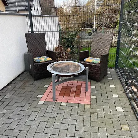 Ferienwohnung Neuss-sud شقة